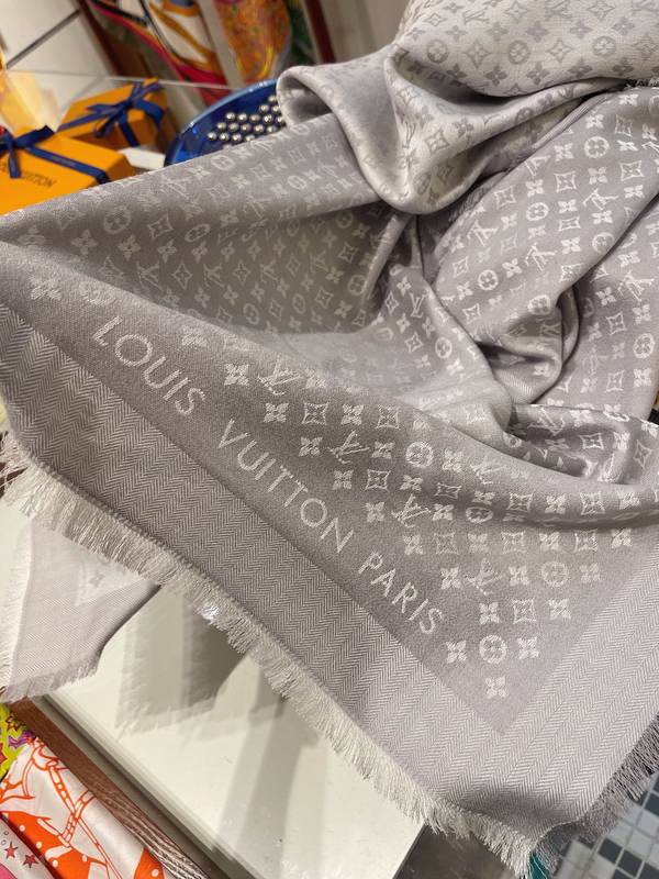 Louis Vuitton Scarf LVC00540 Louis Vuitton Scarf LVC00540